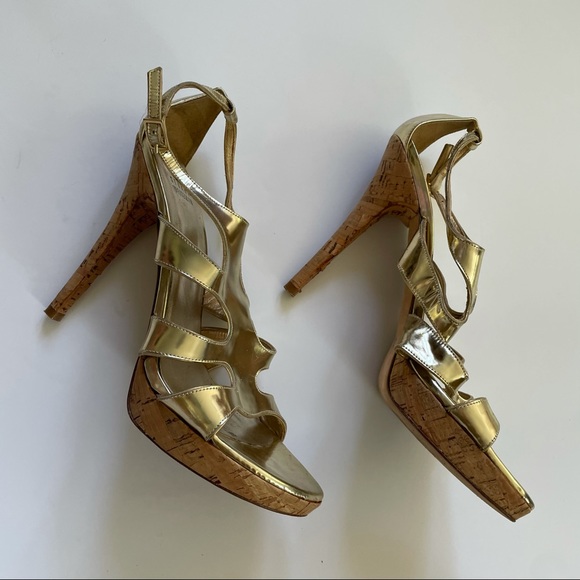 Stuart Weitzman Gold Cork High Heels size 10 - Picture 8 of 14
